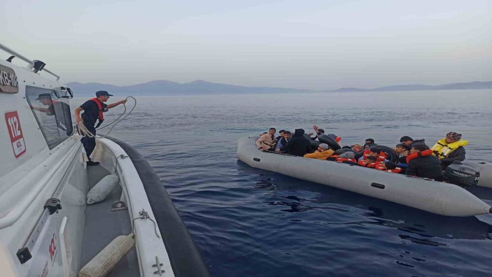 Aydın’da 20 düzensiz göçmen kurtarıldı   